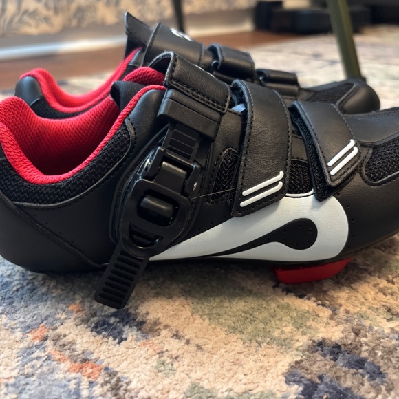 Peloton Shoes - Picture 2 of 2